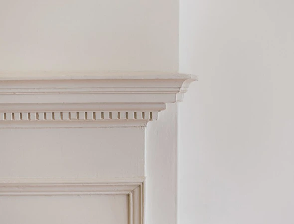 Why Choose Our Crown Molding Services